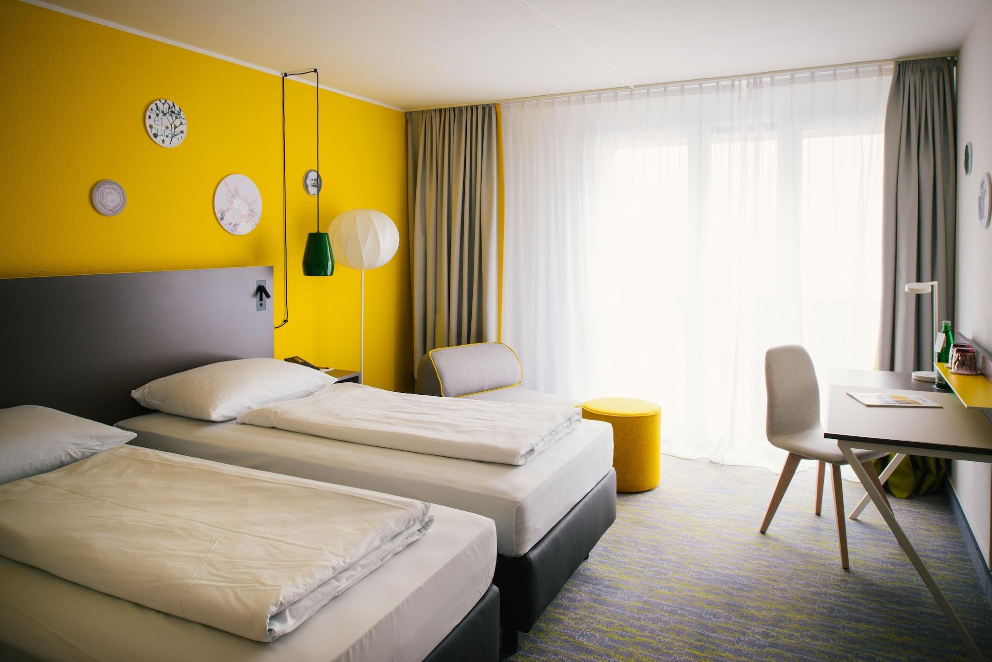 Vienna House Easy By Wyndham Coburg Hotel Екстериор снимка