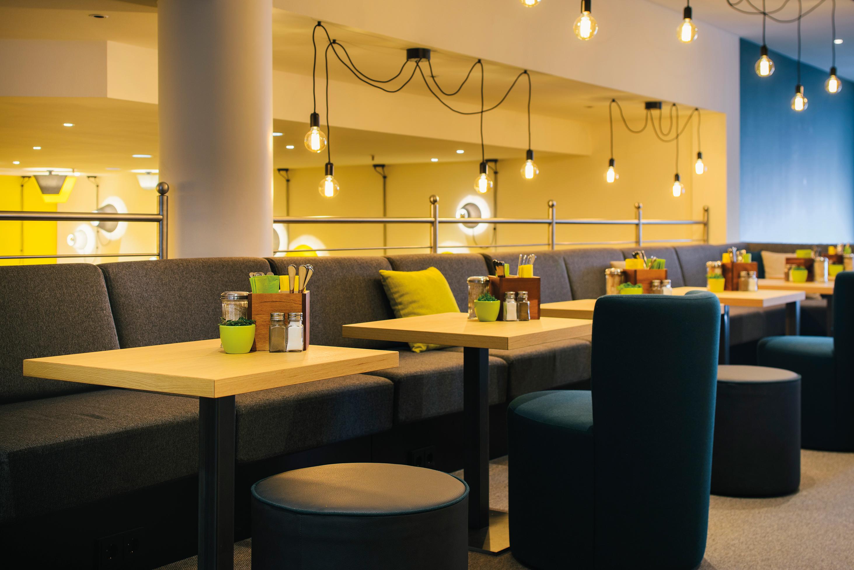 Vienna House Easy By Wyndham Coburg Hotel Екстериор снимка