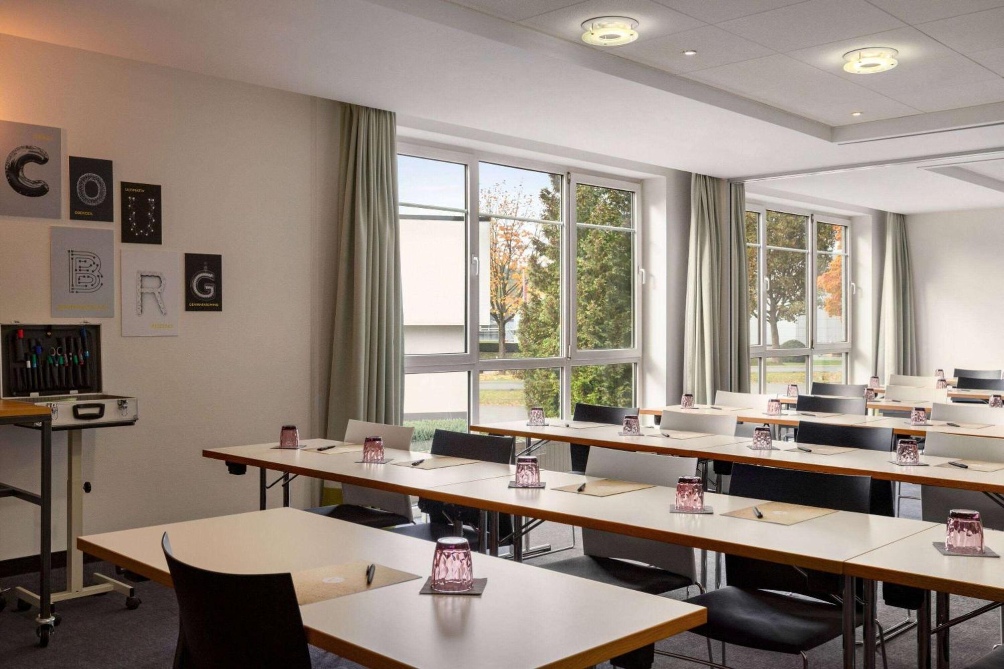Vienna House Easy By Wyndham Coburg Hotel Екстериор снимка