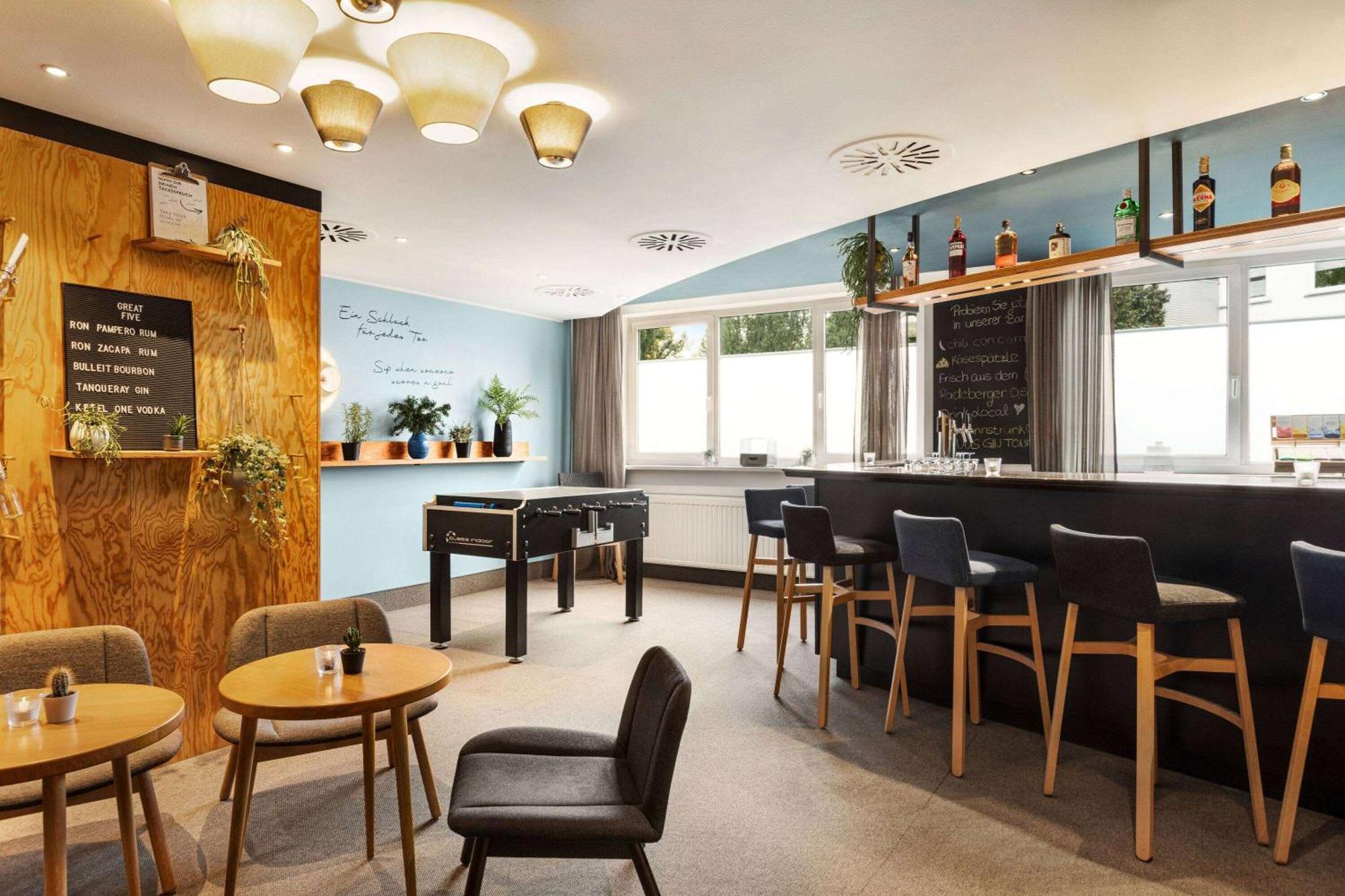 Vienna House Easy By Wyndham Coburg Hotel Екстериор снимка