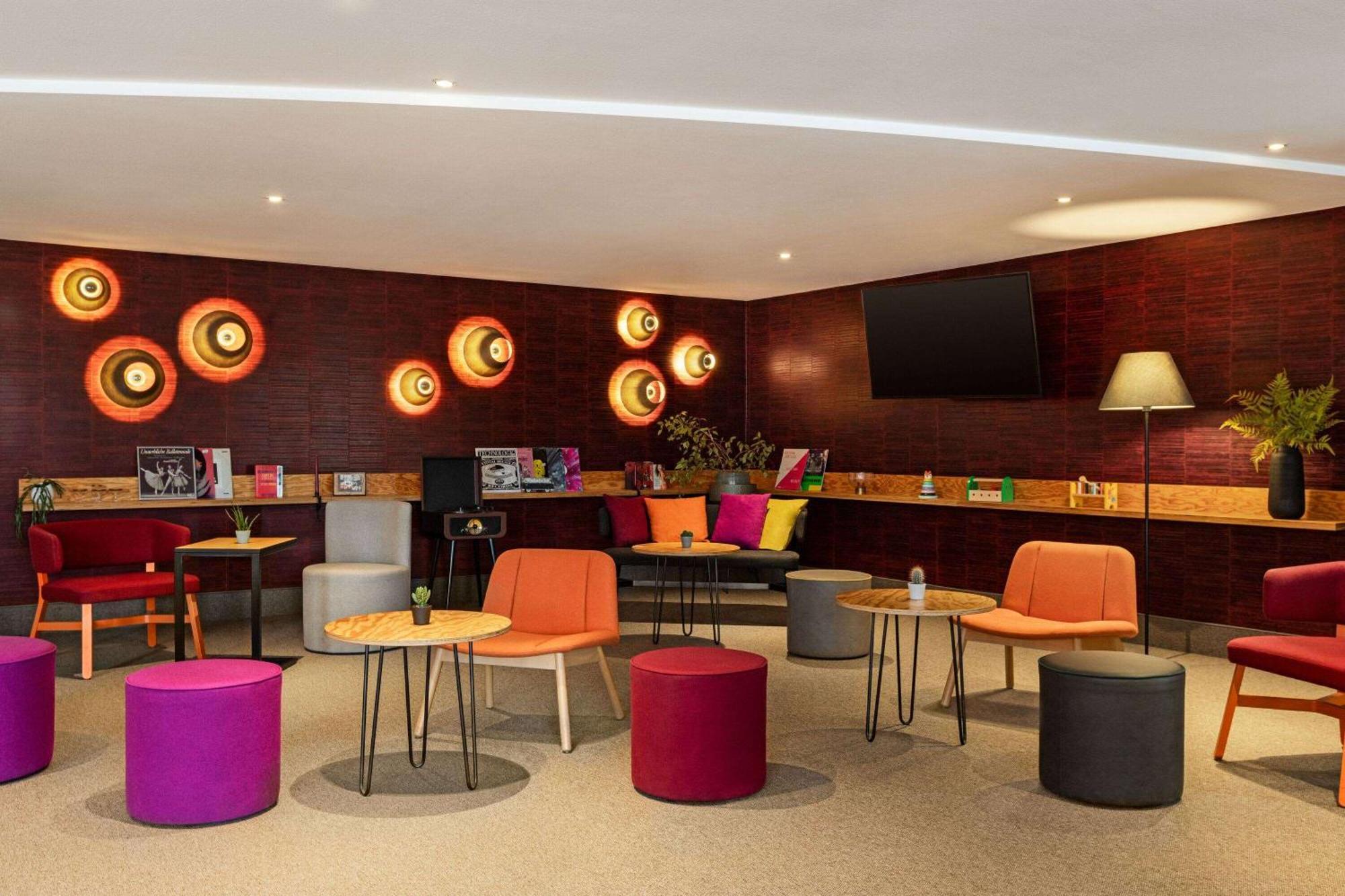 Vienna House Easy By Wyndham Coburg Hotel Екстериор снимка
